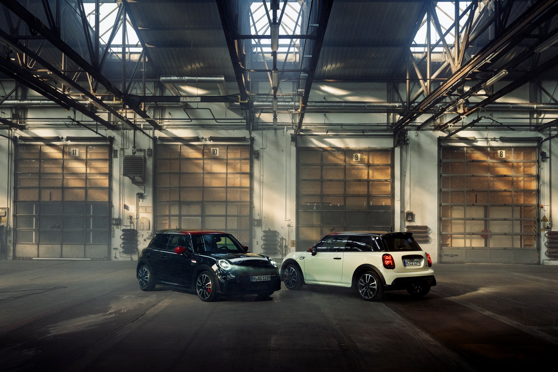 MINI Celebrates International Women’s Day With New Pat Moss Edition