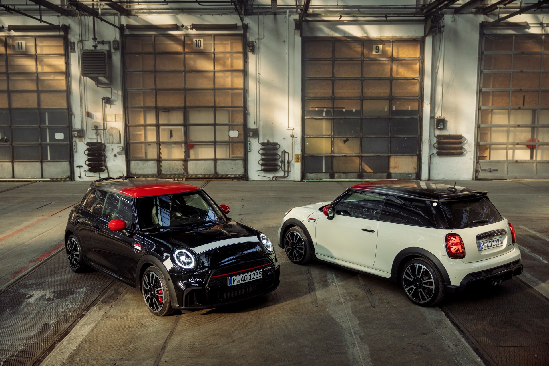 MINI Celebrates International Women’s Day With New Pat Moss Edition