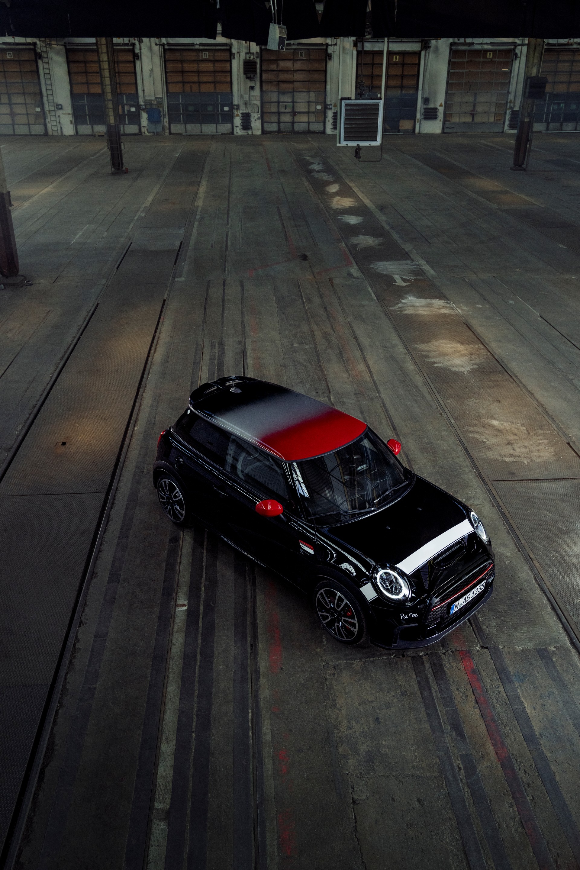 MINI Celebrates International Women’s Day With New Pat Moss Edition