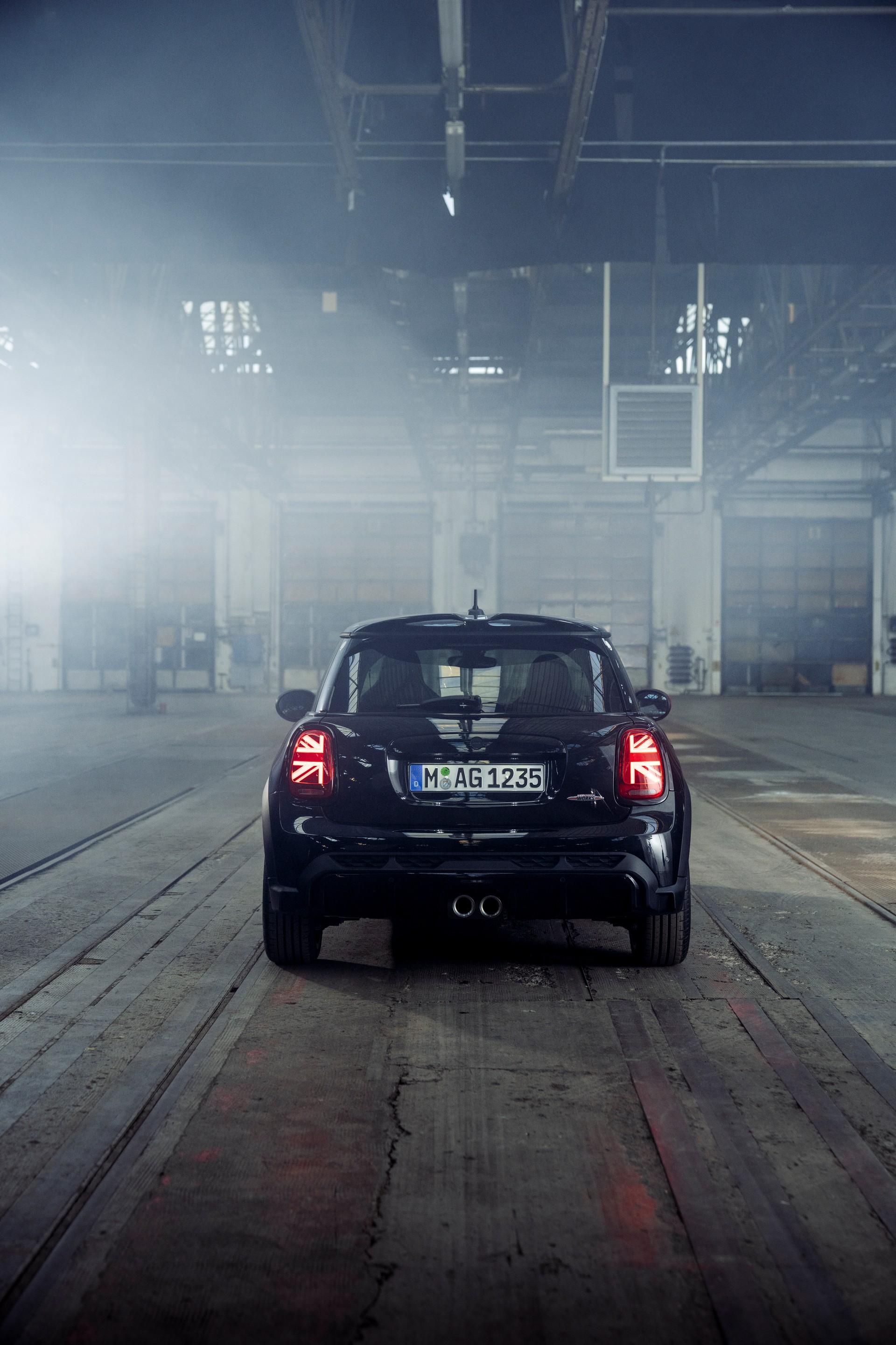 MINI Celebrates International Women’s Day With New Pat Moss Edition