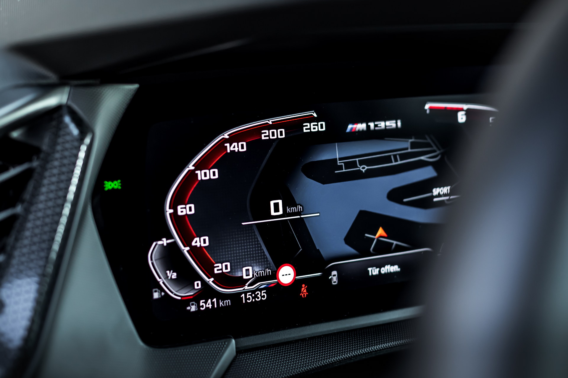 Manhart MH1 350 Brings The BMW 1-Series Well Into The Hot Hatch Game