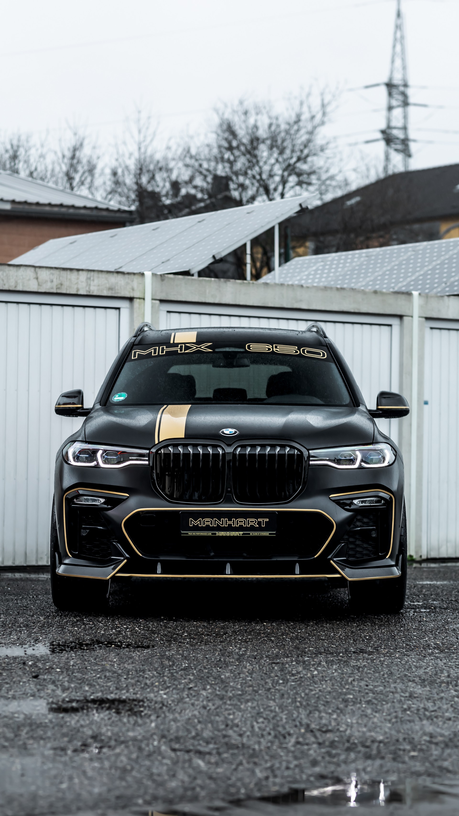 Manhart Lifts The BMW X7 M50i To 650 HP With Series Of Upgrades