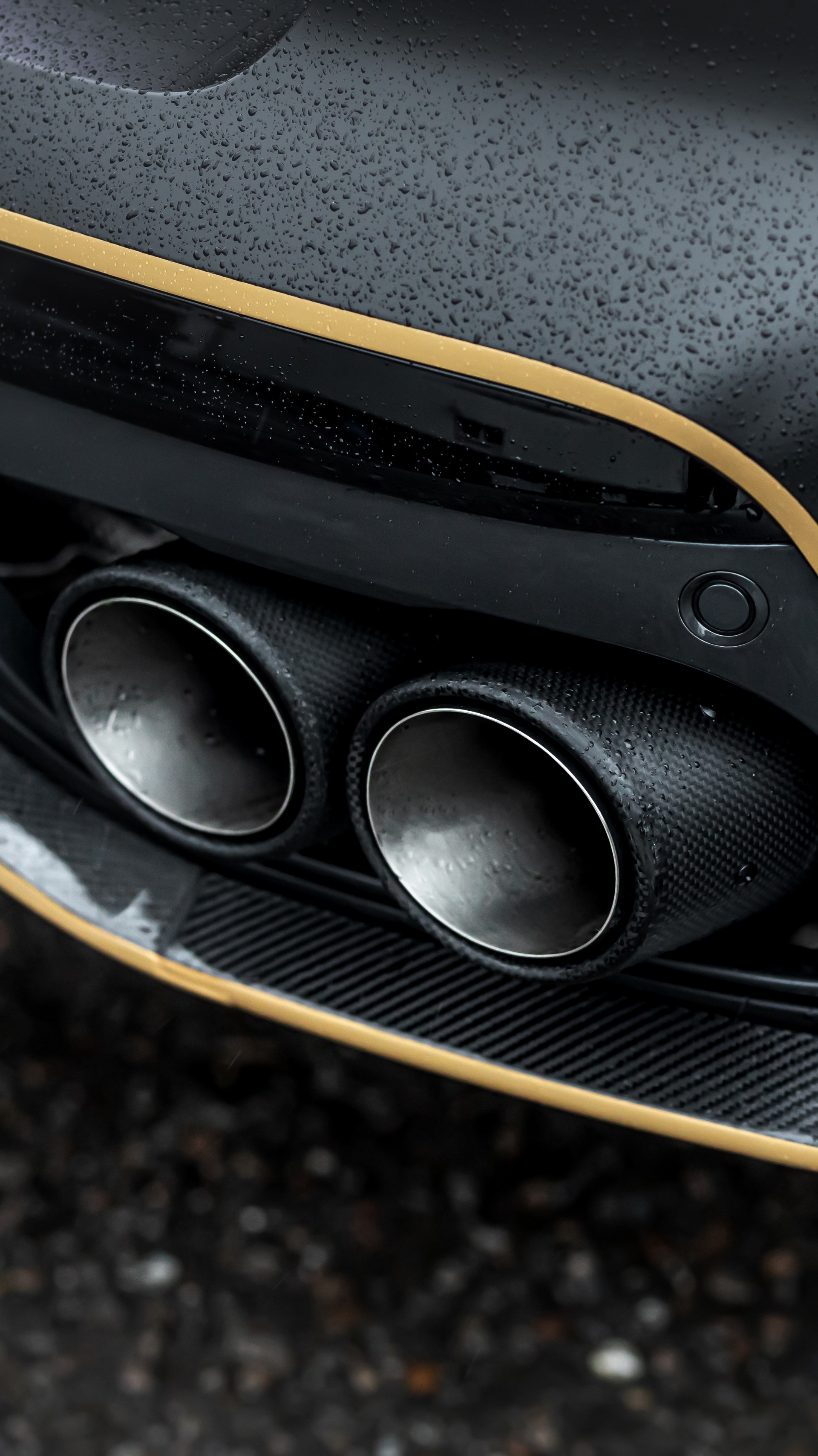 Manhart Lifts The BMW X7 M50i To 650 HP With Series Of Upgrades