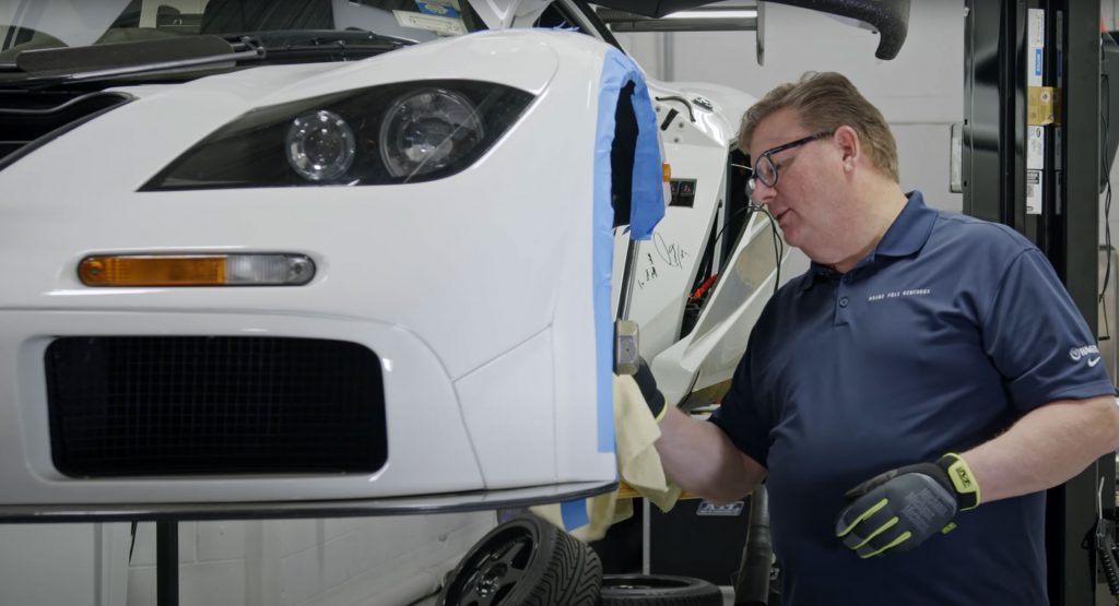  Watch A $22 Million McLaren F1 Get Dry Ice Blasted