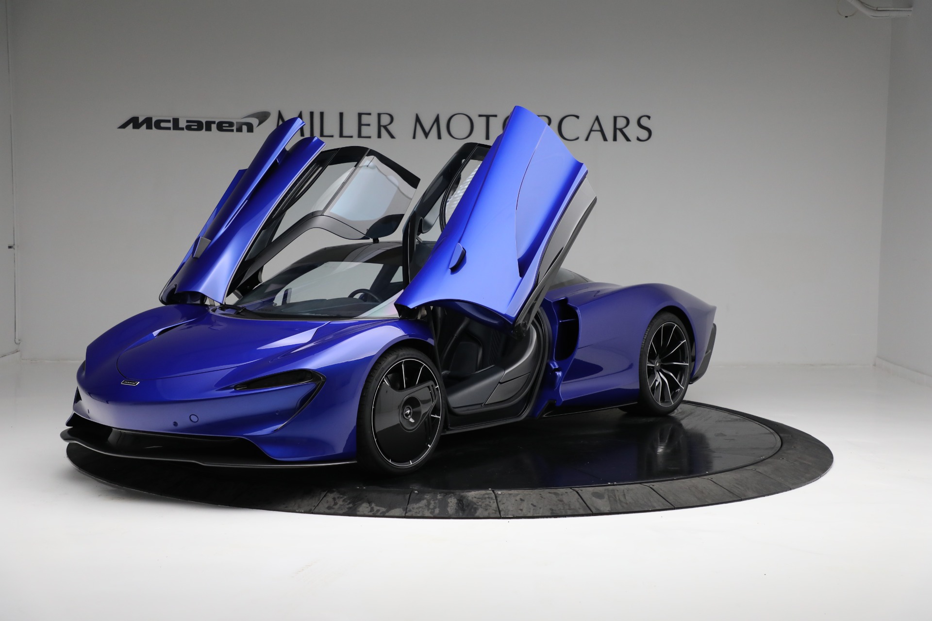 Blue McLaren Speedtail Exudes Style And Speed