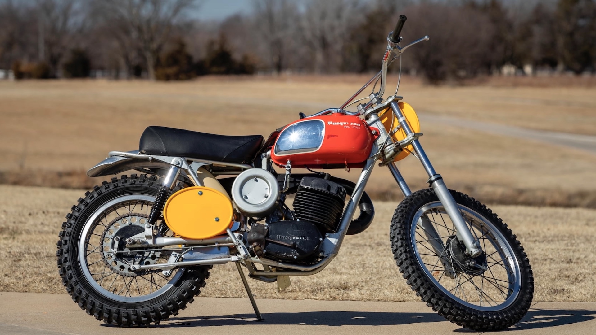 Start Your Own Movie Car Museum With This Haul Of Auction-Bound Replicas