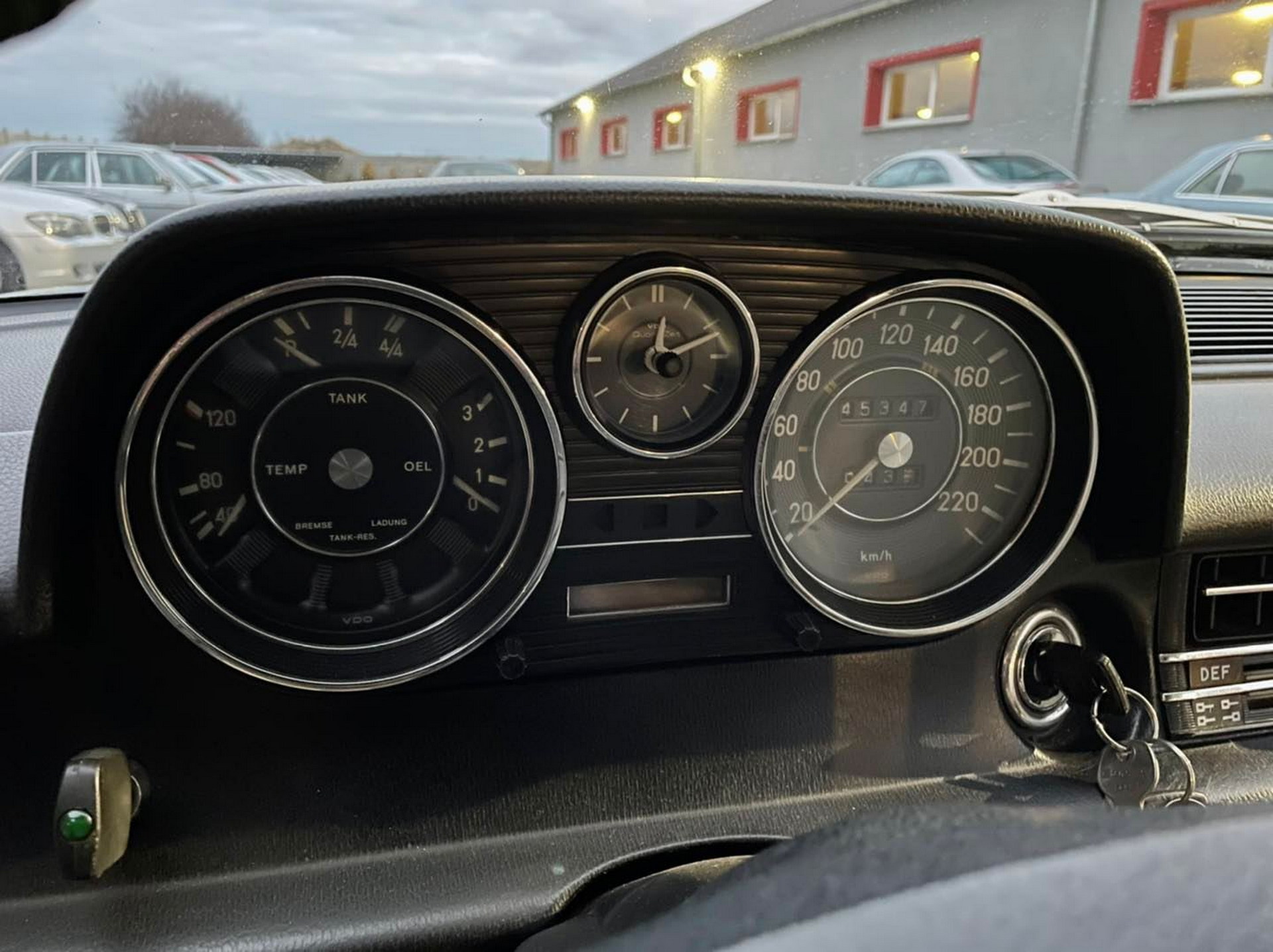 This 50-Year-Old Mercedes W114 Comes From A Time When Cars Were Supposed To Last Forever