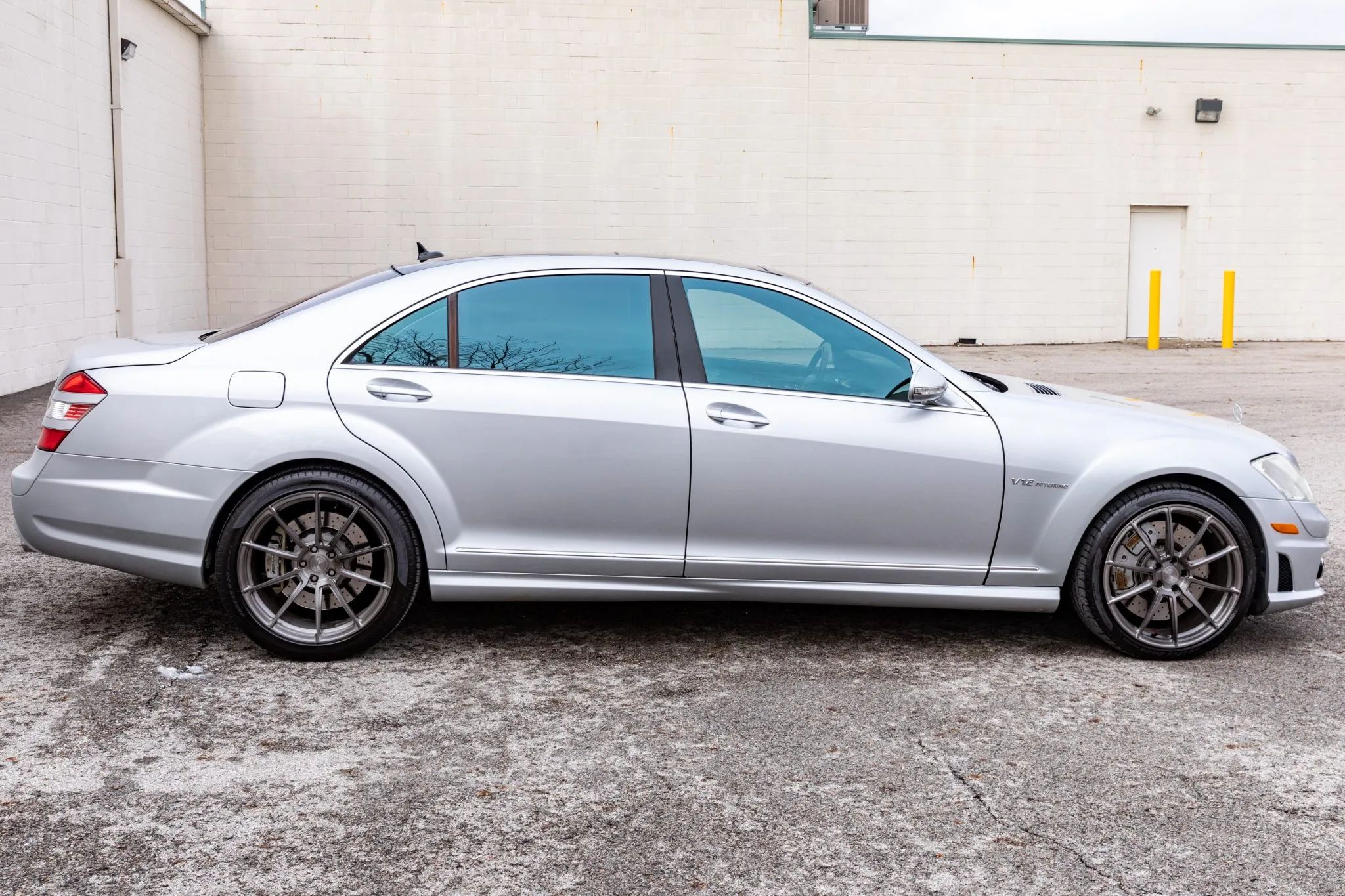 This 2007 Mercedes-AMG S65 Is An S-Class You Can Afford, But Maintaining It Might Be A Different Story