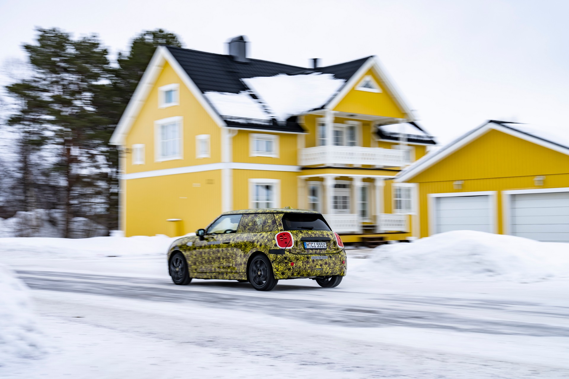MINI Is Fine-Tuning The New 2023 Electric Hatch In The Arctic Circle