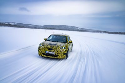MINI Is Fine-Tuning The New 2023 Electric Hatch In The Arctic Circle ...