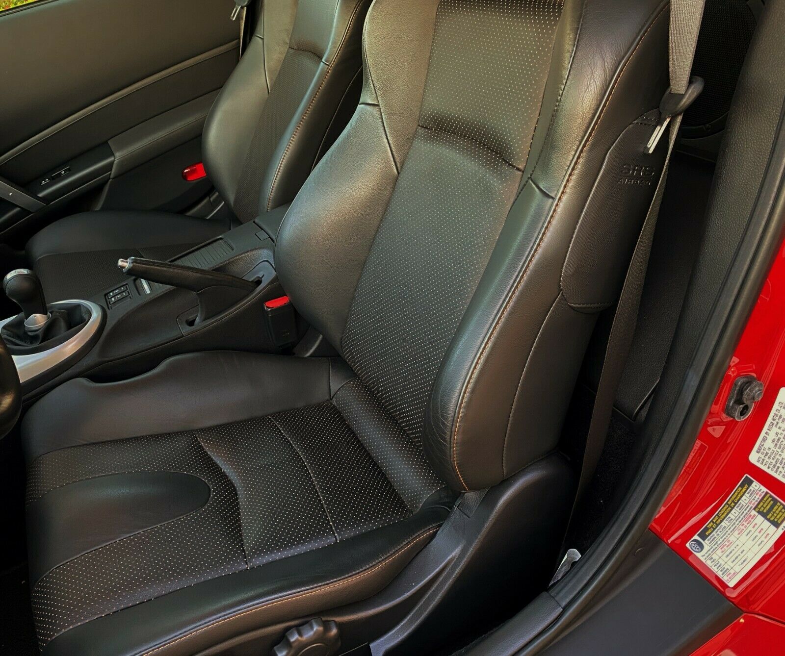 This Pristine 2007 Nissan 350Z Has Only Been Driven 2,138 Miles