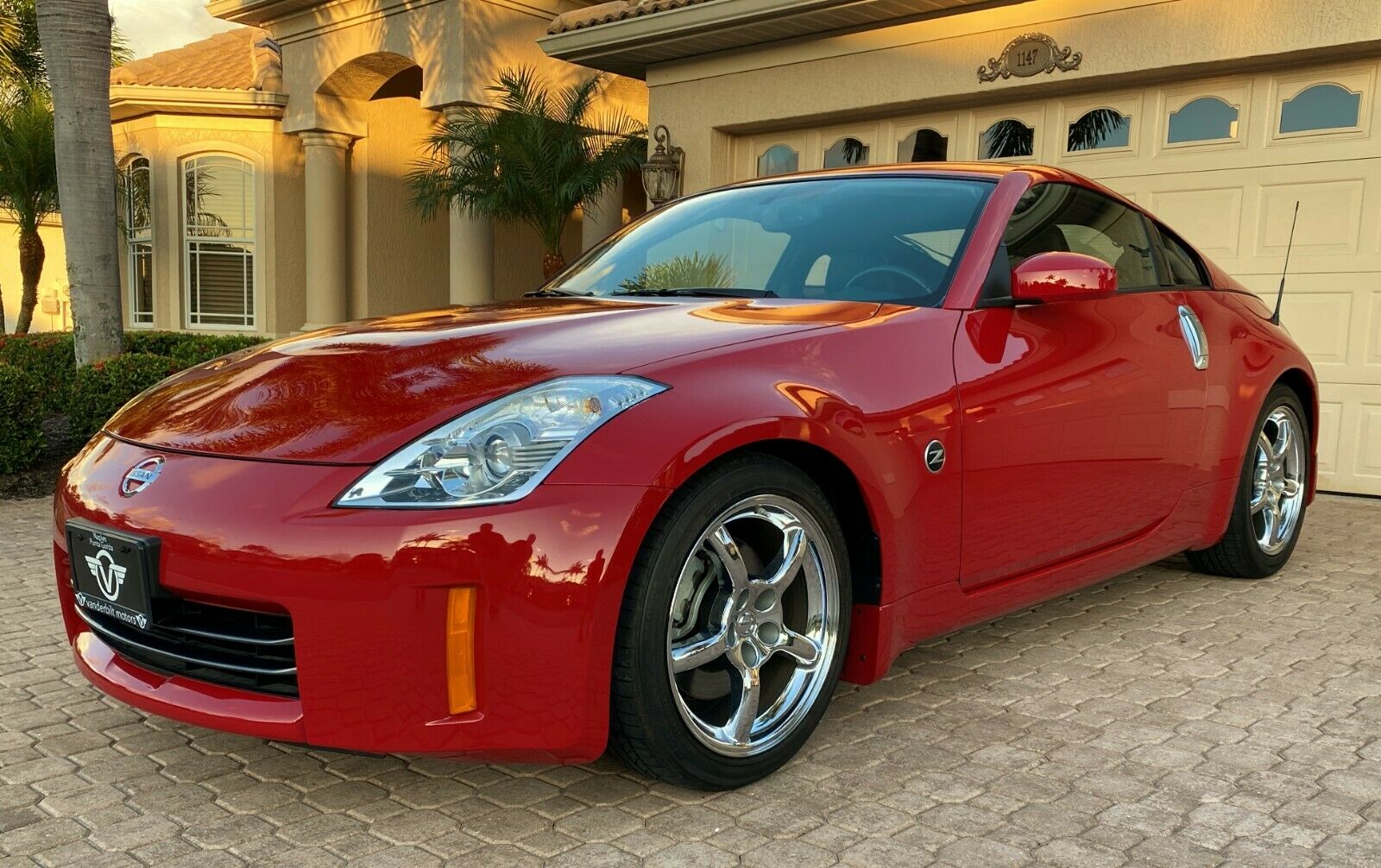 This Pristine 2007 Nissan 350Z Has Only Been Driven 2,138 Miles