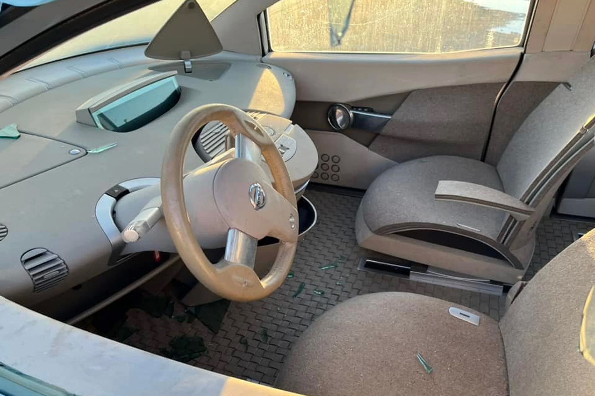 Nissan Sadly Sent These Two Old Concept Cars To The Junkyard To Be Crushed And Destroyed