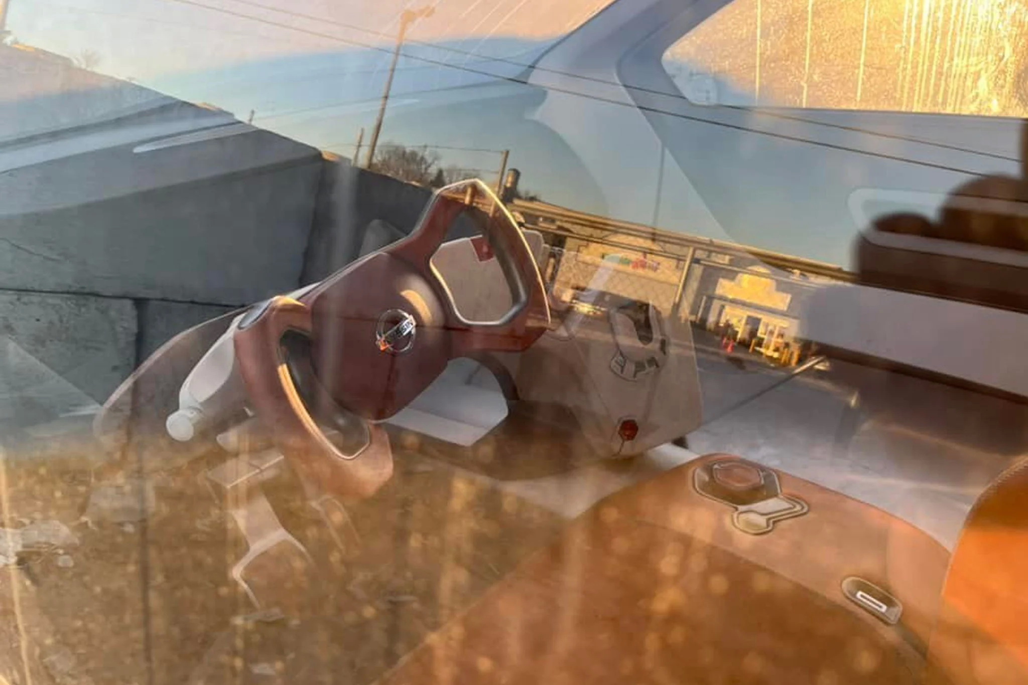 Nissan Sadly Sent These Two Old Concept Cars To The Junkyard To Be Crushed And Destroyed