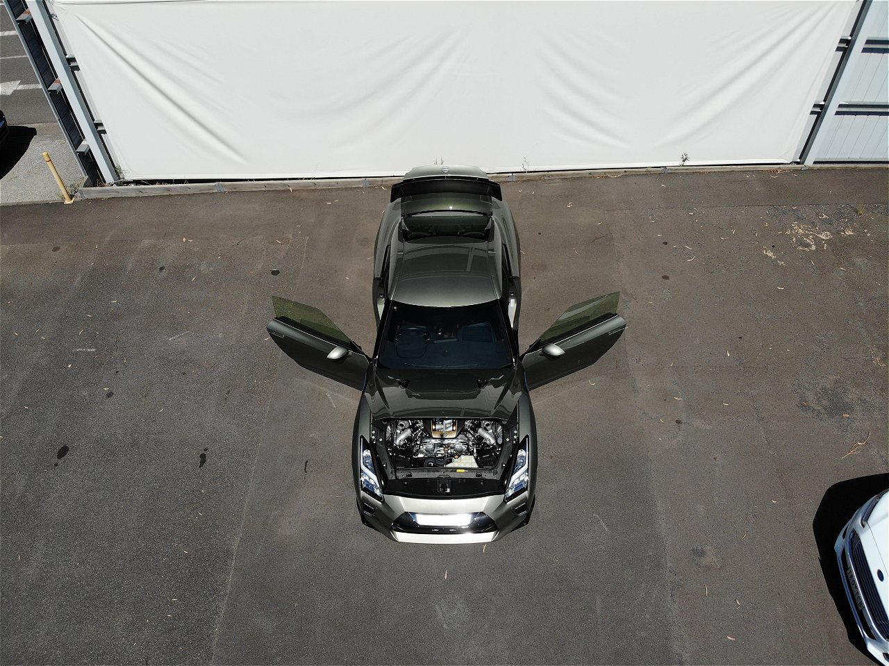 Last Nissan GT-R T-Spec In Australia To Be Auctioned For Charity