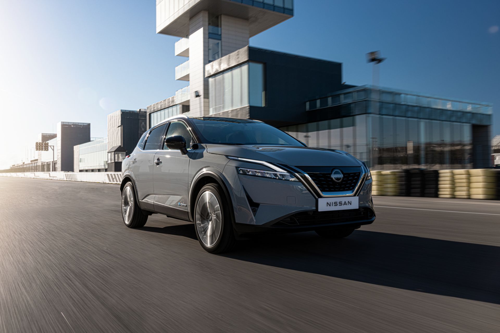 New Nissan Qashqai E-Power Hybrid Detailed With 188 HP Electric Motor