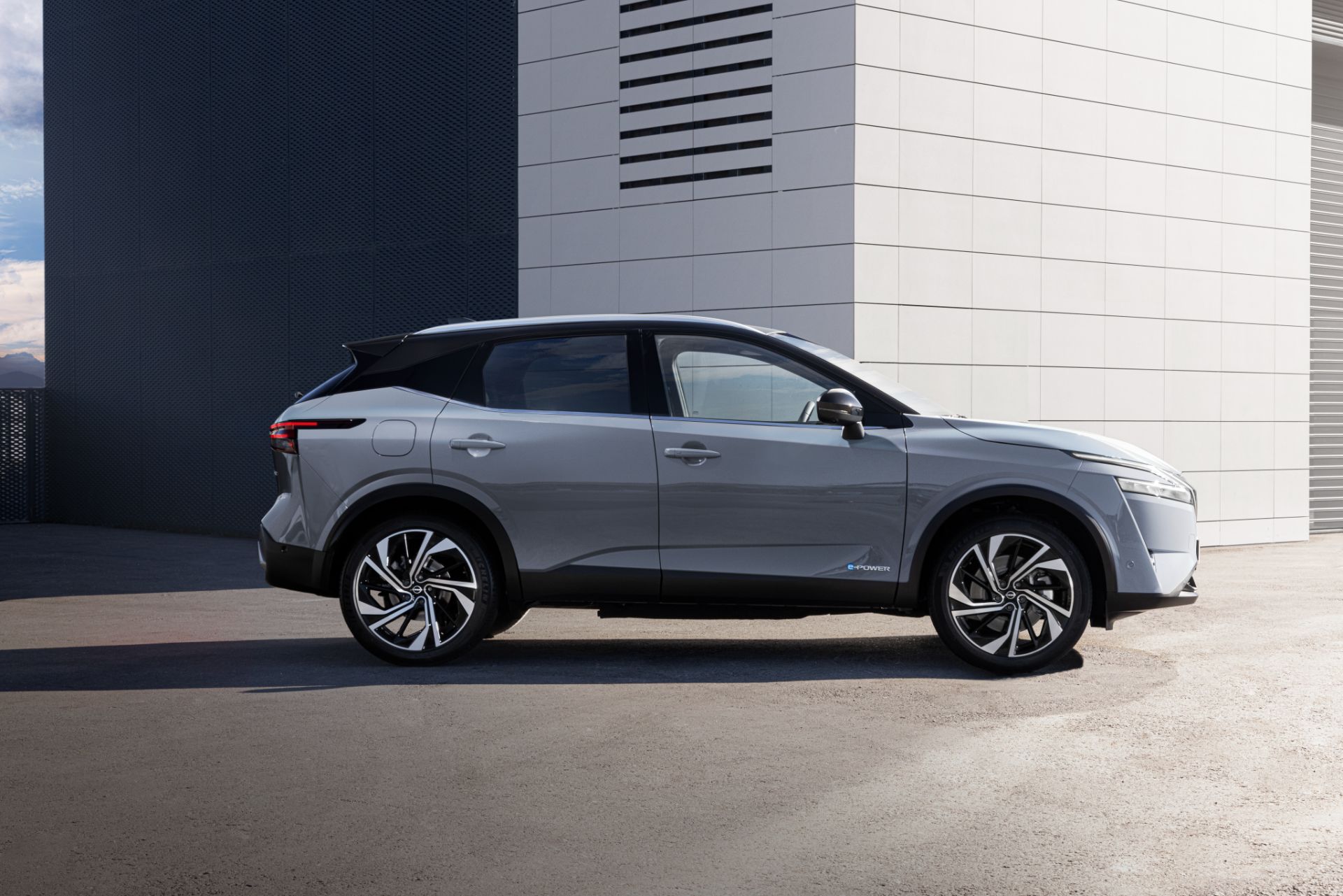 New Nissan Qashqai E-Power Hybrid Detailed With 188 HP Electric Motor