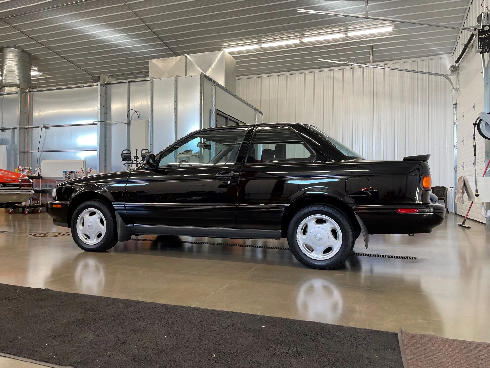 People Are Willing To Pay More Than $30k For This 30-Year-Old, 445-Mile Nissan Sentra SE-R