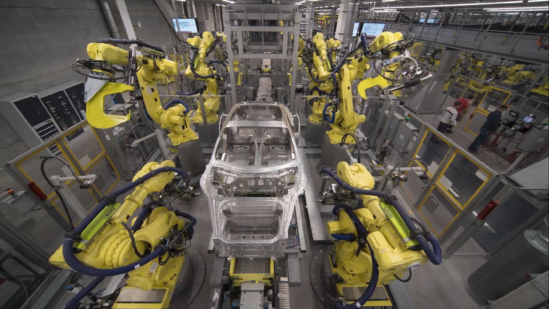 Watch How Porsche Builds A Paint To Sample 911 GT3