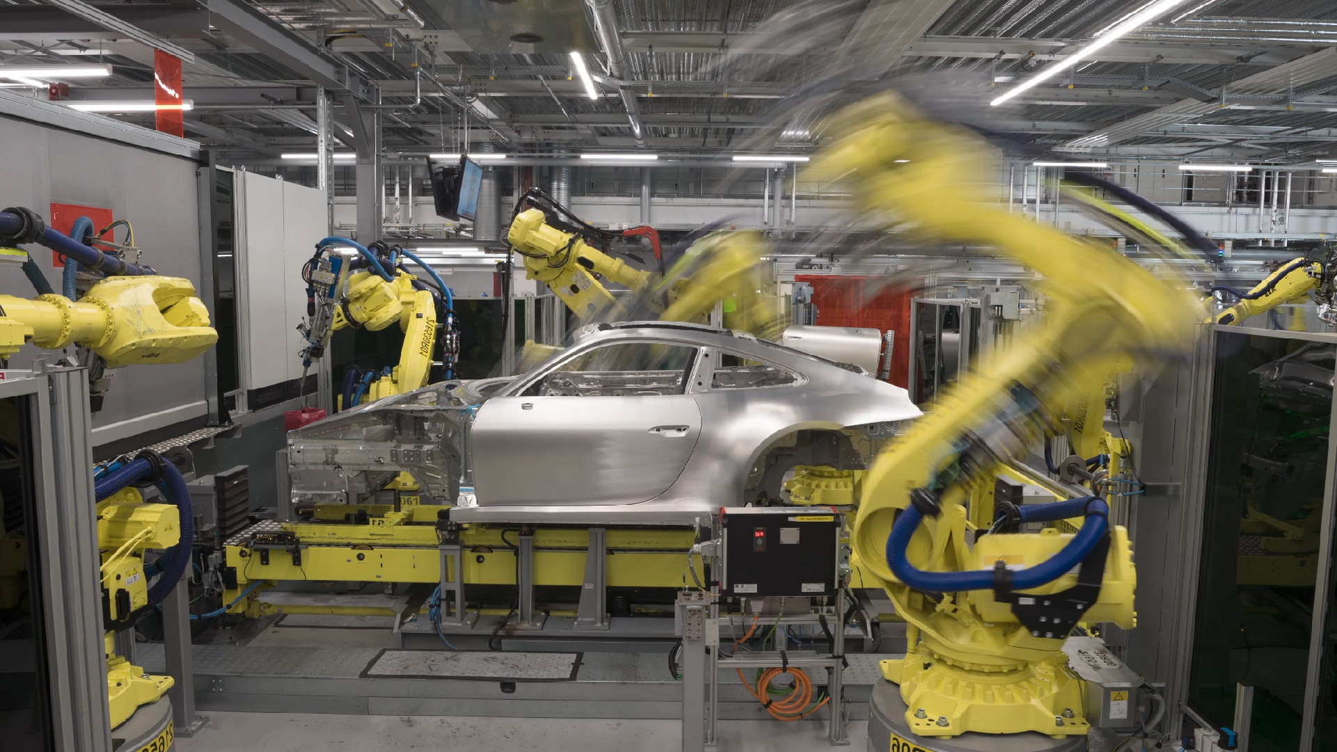 Watch How Porsche Builds A Paint To Sample 911 GT3