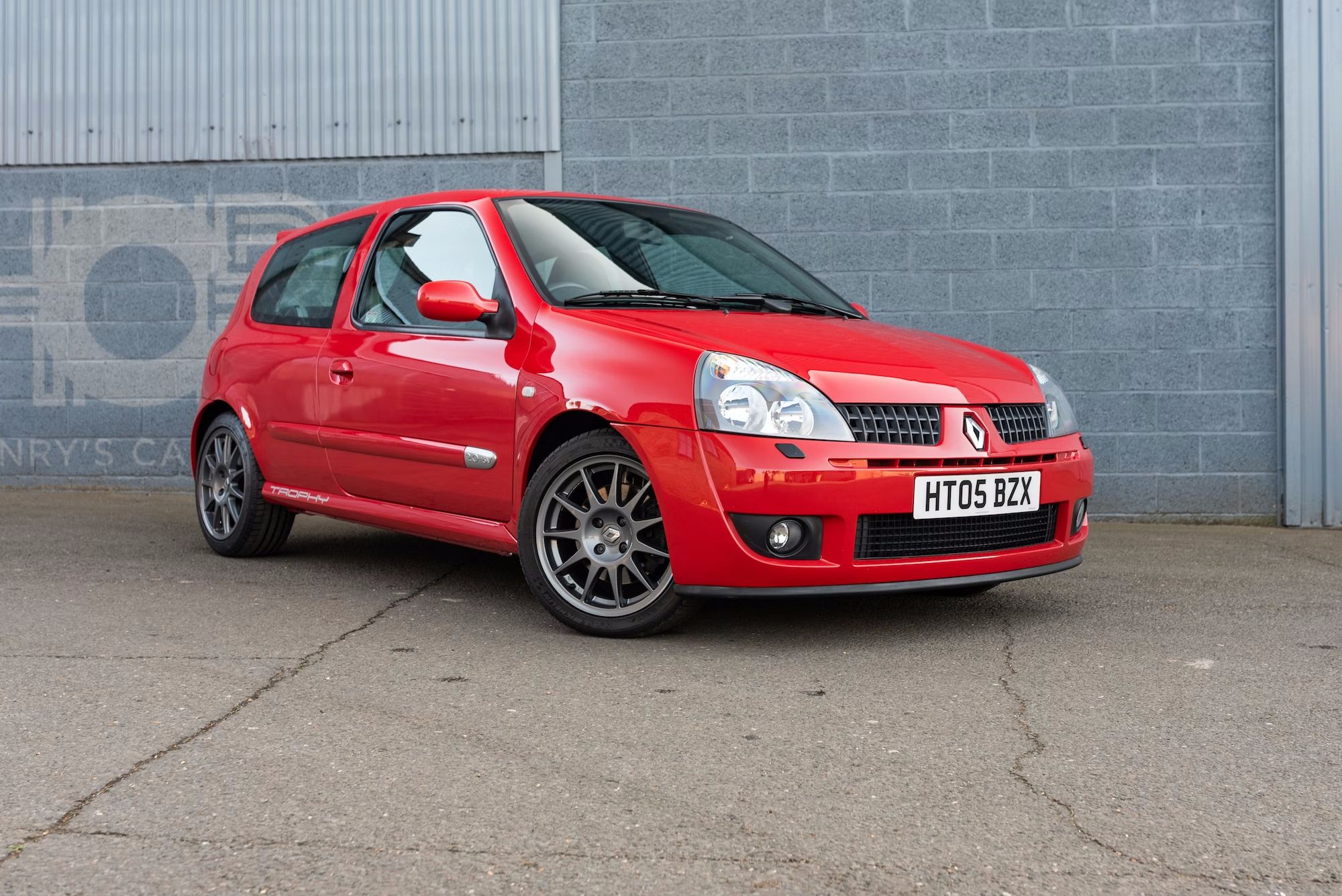 Amazing Collection Of Iconic Renault Models Offered In Auction