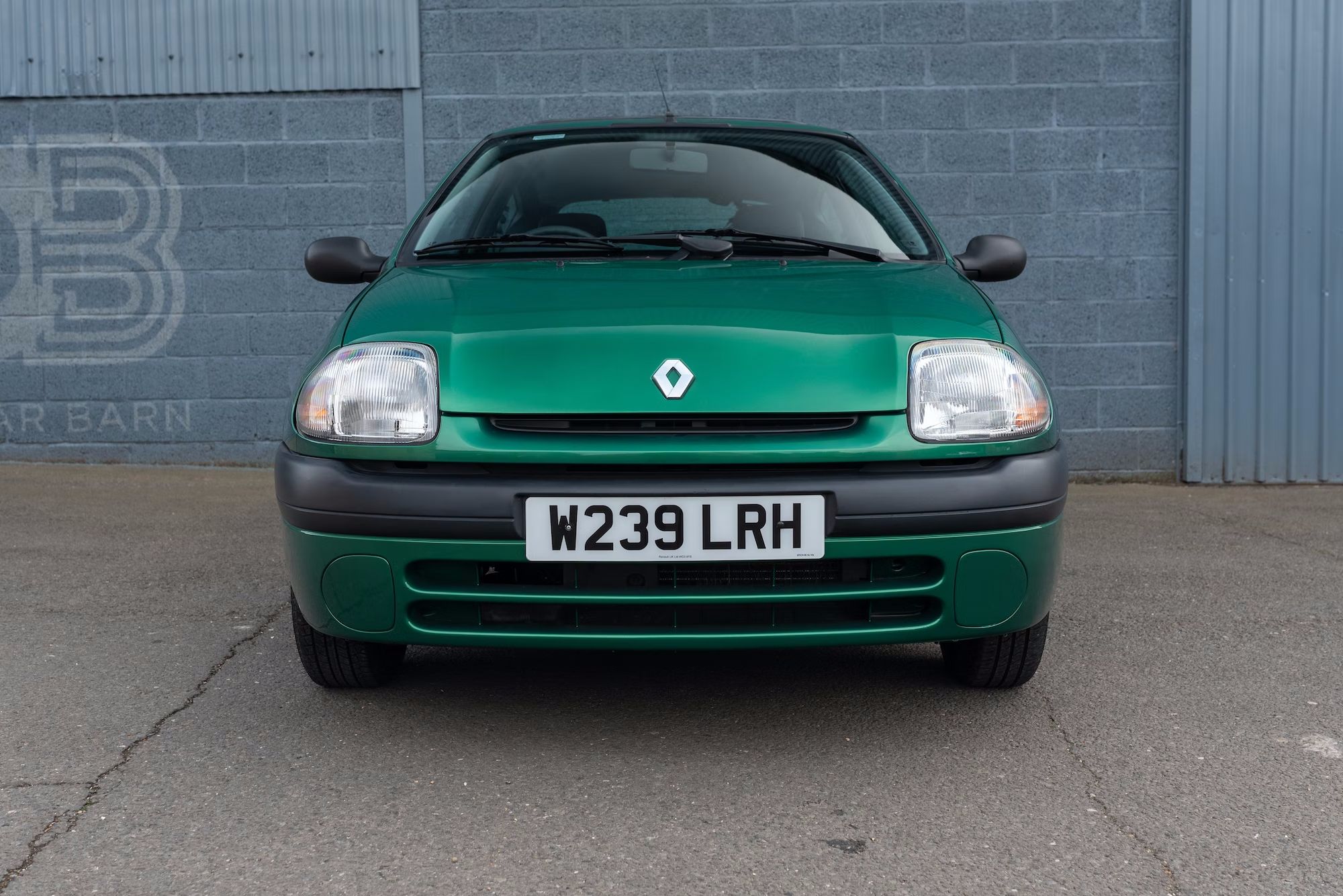 Amazing Collection Of Iconic Renault Models Offered In Auction