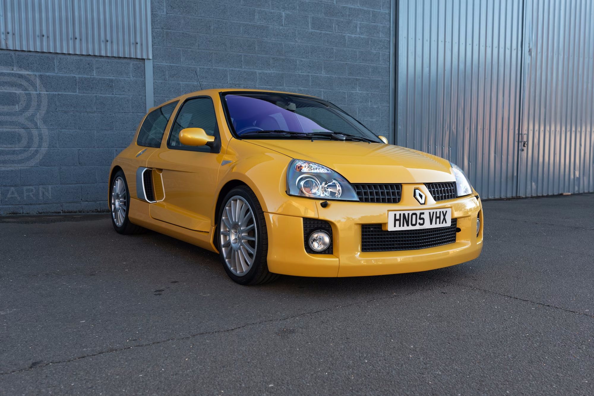 Amazing Collection Of Iconic Renault Models Offered In Auction