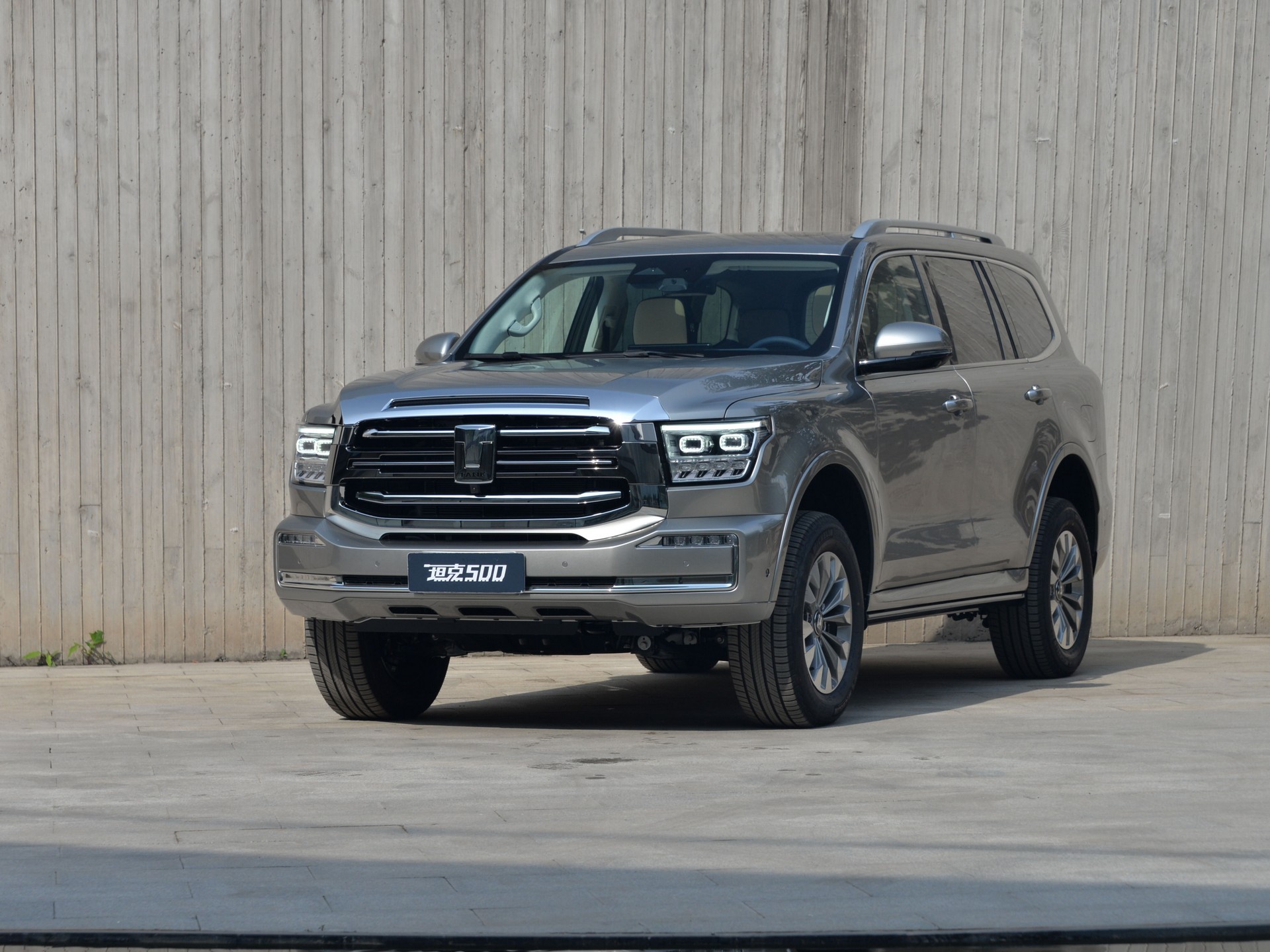 China’s Tank 500 Officially Launches With 349 HP Mild-Hybrid V6