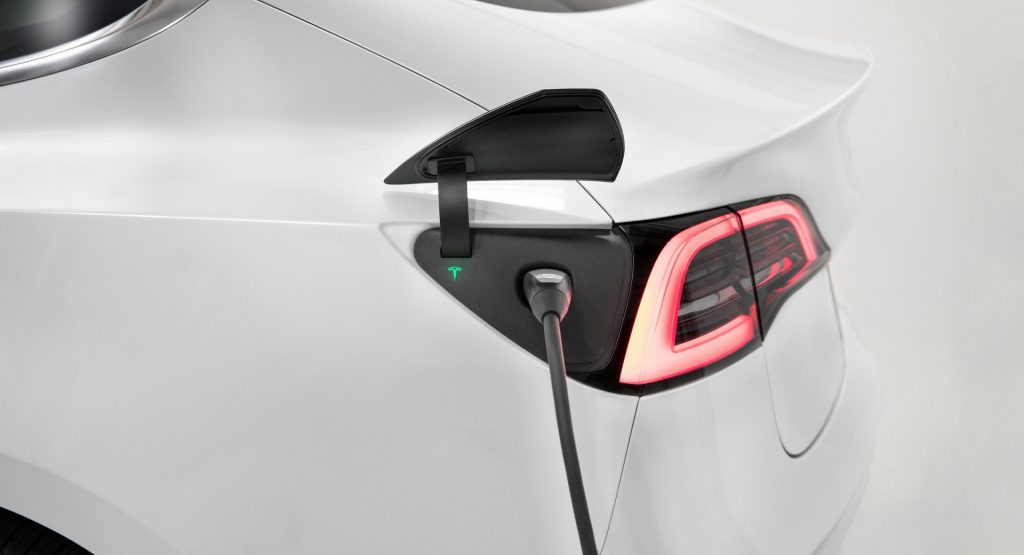 Washington State Governor Signs Bill To Ban Sale Of ICE Cars By 2030