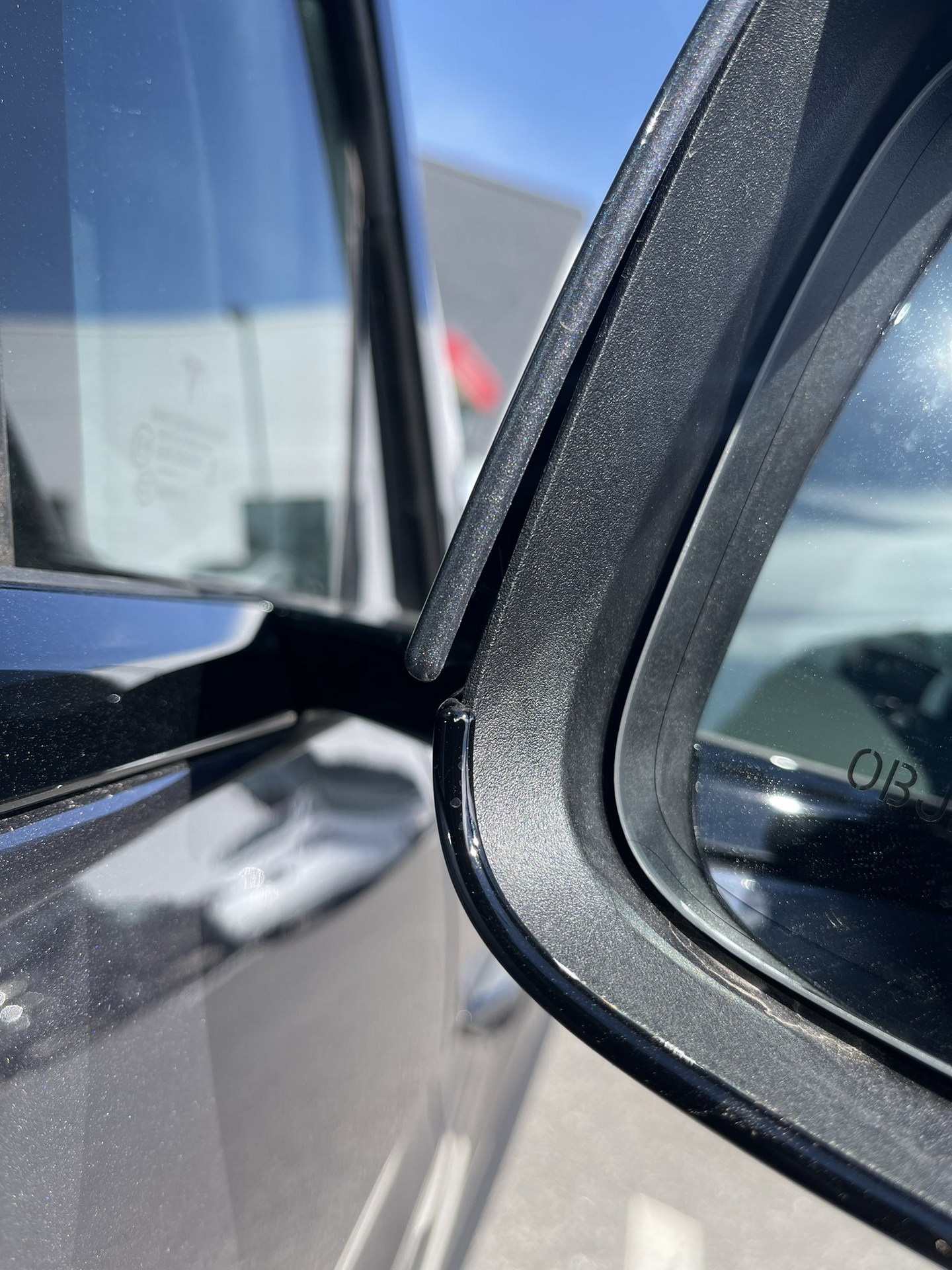 Tesla Delivered A Brand New $131k Model X Plaid With Mismatched Tires