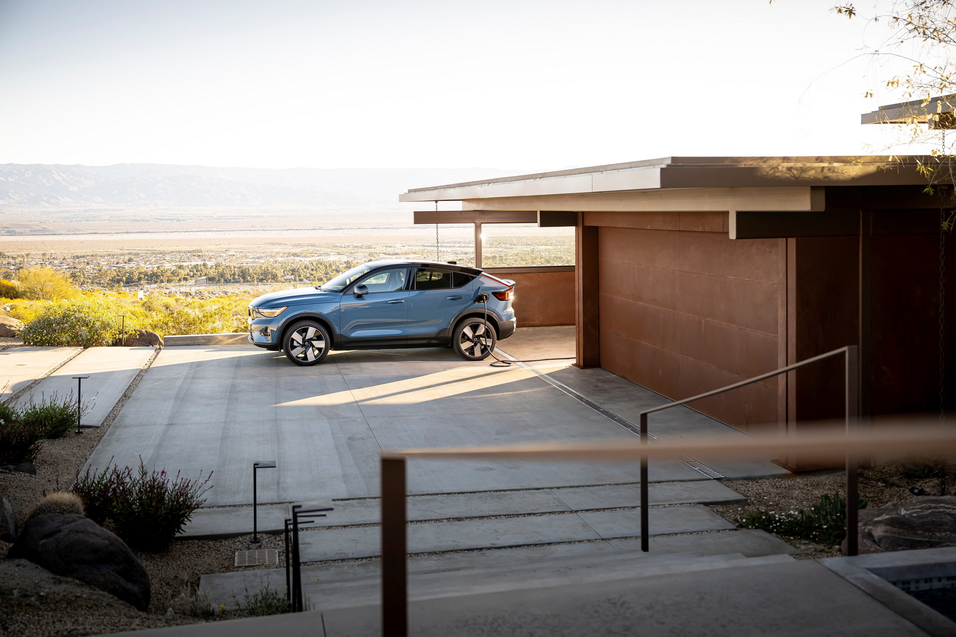 Volvo Helped Designed The Ultimate Electric Car Garage For Luxurious Californian House