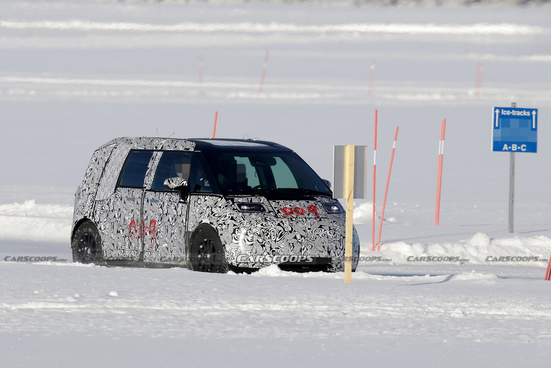 Zeekr Robotaxi For Waymo’s Autonomous Fleet Caught Testing With A Steering Wheel