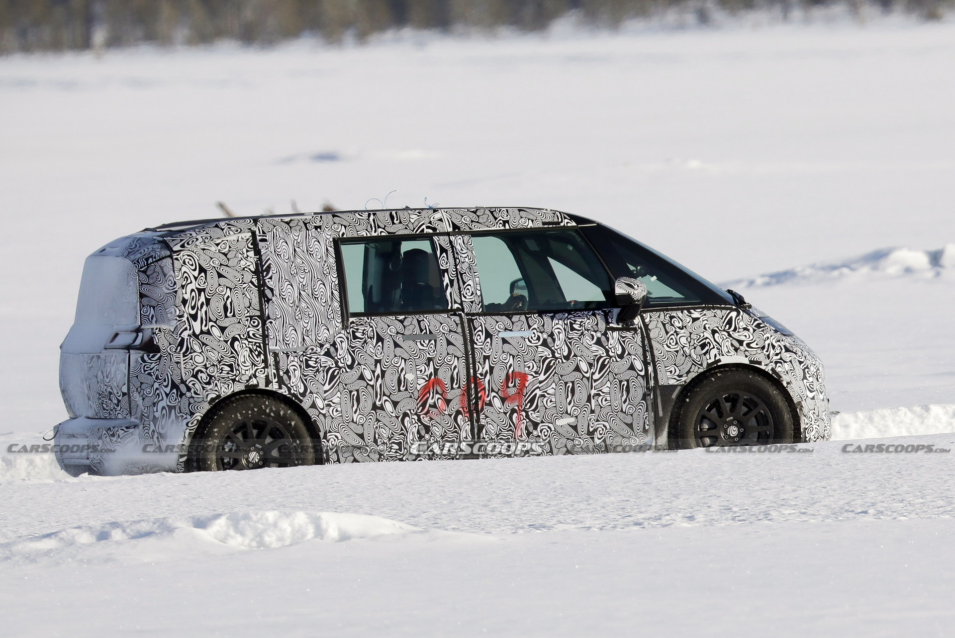 Zeekr Robotaxi For Waymo’s Autonomous Fleet Caught Testing With A Steering Wheel