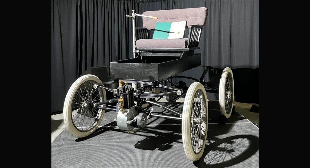 Canada’s First Successful Internal Combustion Car Recreated, Put On Display