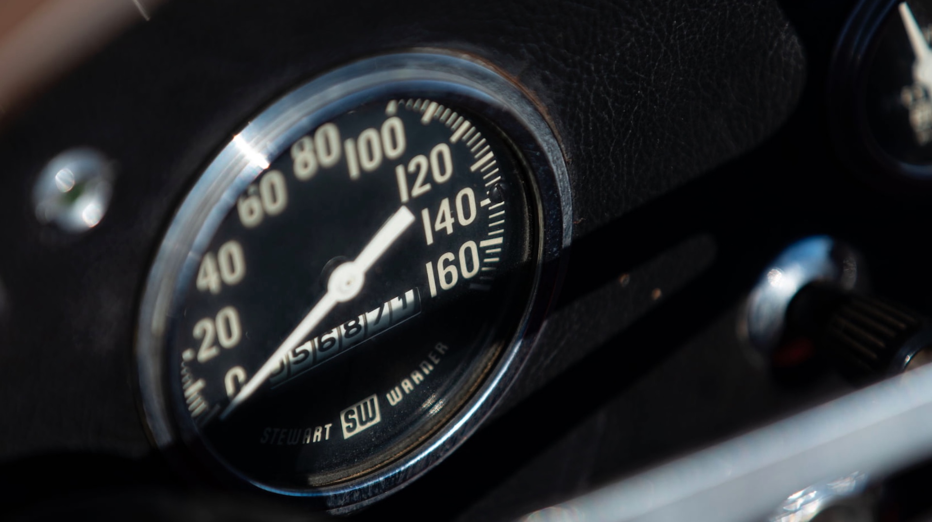 Rare 1965 Two-Pedal Shelby Cobra Wasn’t The Automatic Choice