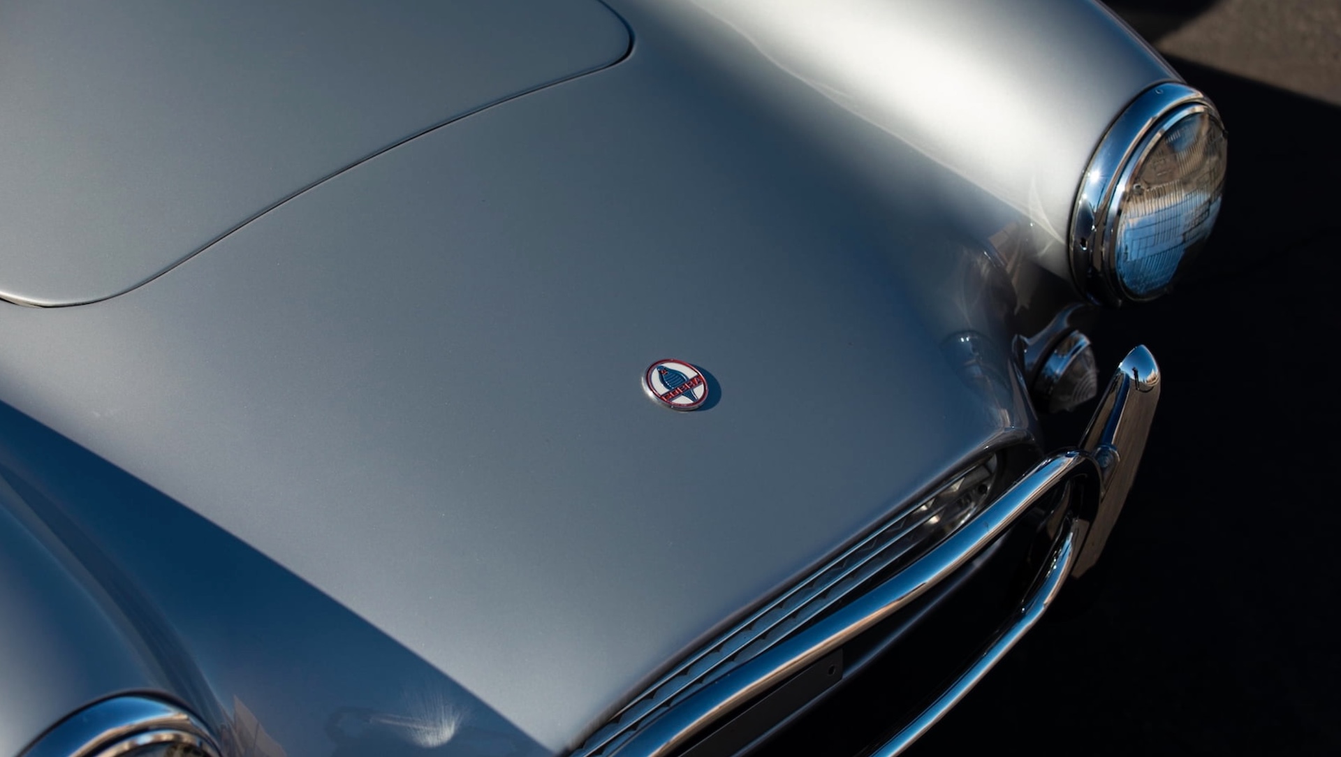 Rare 1965 Two-Pedal Shelby Cobra Wasn’t The Automatic Choice