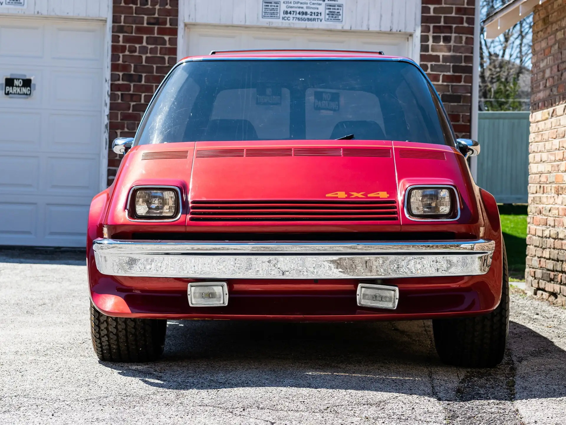 You Could Own (But Not Drive) This Truly One-Of-A-Kind 1977 AM Van Concept