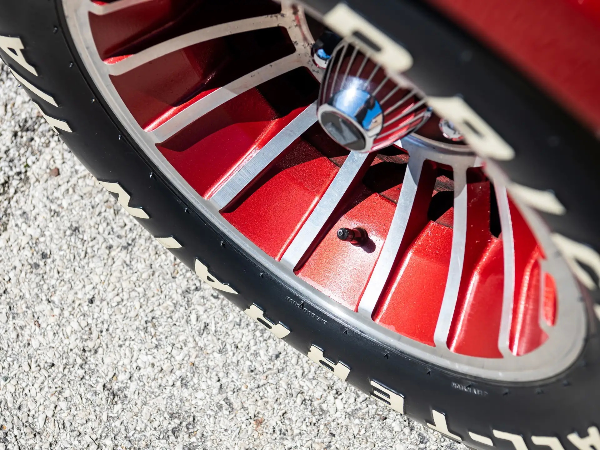 You Could Own (But Not Drive) This Truly One-Of-A-Kind 1977 AM Van Concept