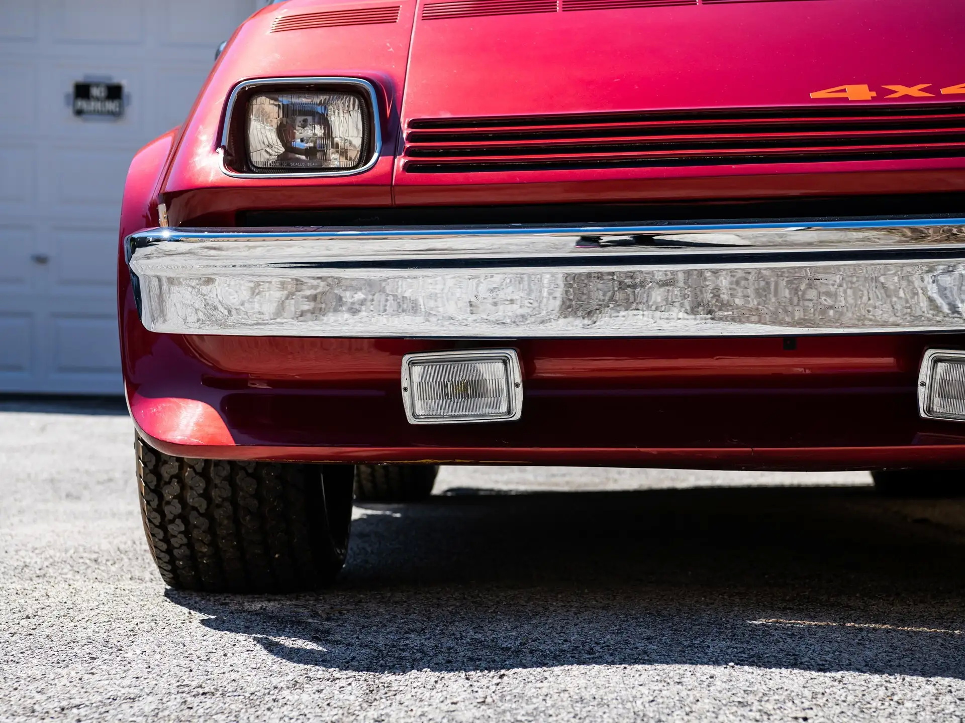 You Could Own (But Not Drive) This Truly One-Of-A-Kind 1977 AM Van Concept