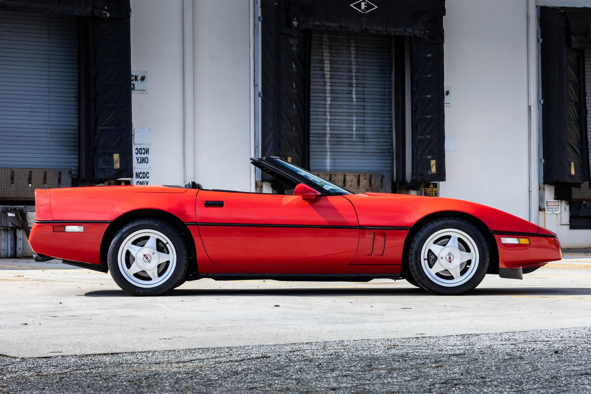 Sleeper Twin Turbo Callaway Corvette Will Confuse Challengers At Red Lights