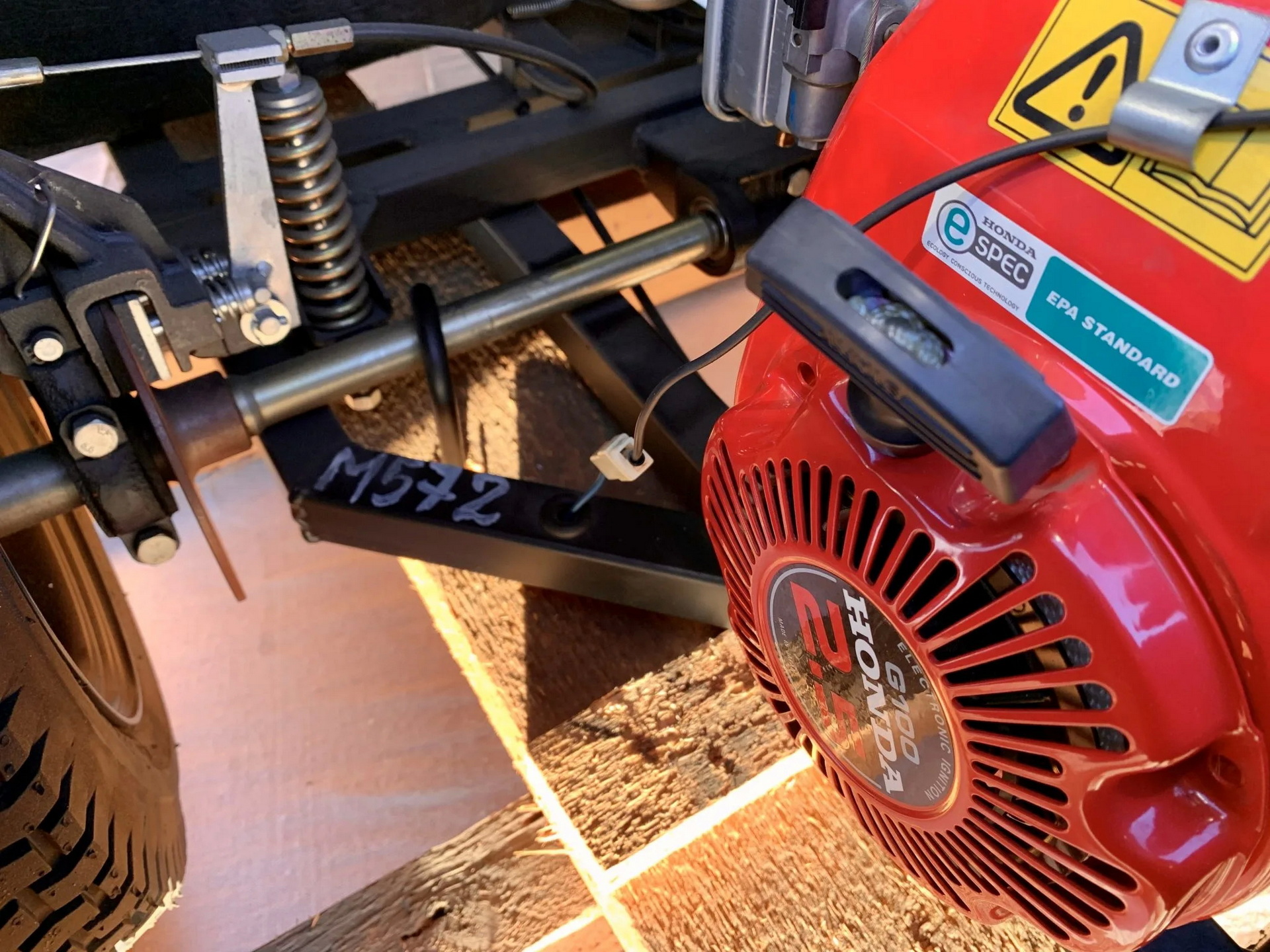 This Mercedes 500 SL Made In The ’90s Features Three-Pedals But Only 97CCs Of Engine