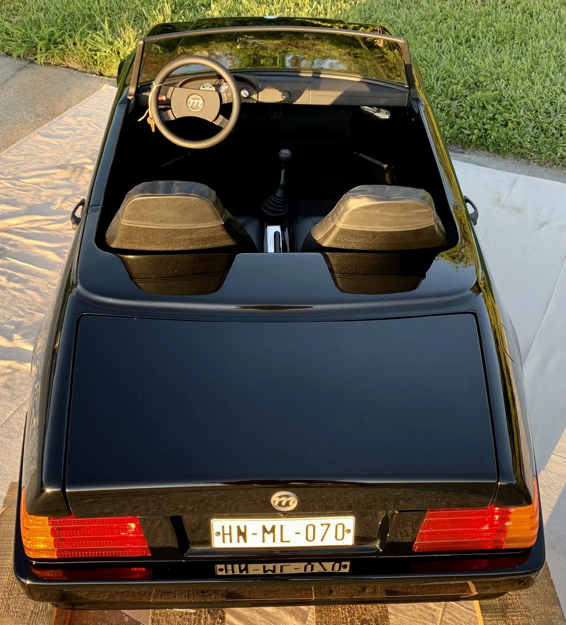 This Mercedes 500 SL Made In The ’90s Features Three-Pedals But Only 97CCs Of Engine