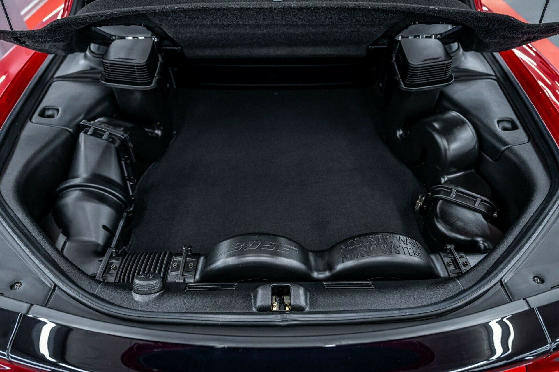 Single-Owner 1992 Mazda RX-7 Has Never Been Driven Outside, Comes With A €159,000 Price Tag