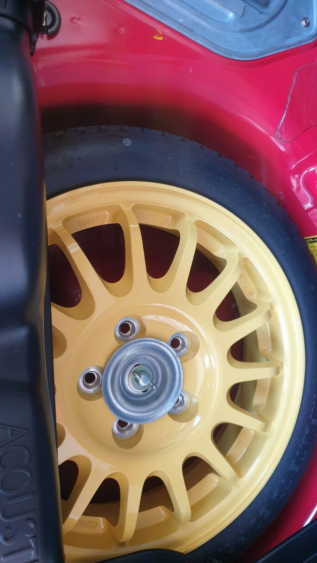 Single-Owner 1992 Mazda RX-7 Has Never Been Driven Outside, Comes With A €159,000 Price Tag