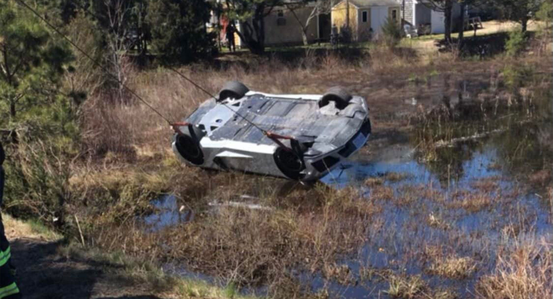 Mass Police Troll Driver Of 2021 Corvette C8 Who Rolled Over In Cranberry Bog - Vimarsana News