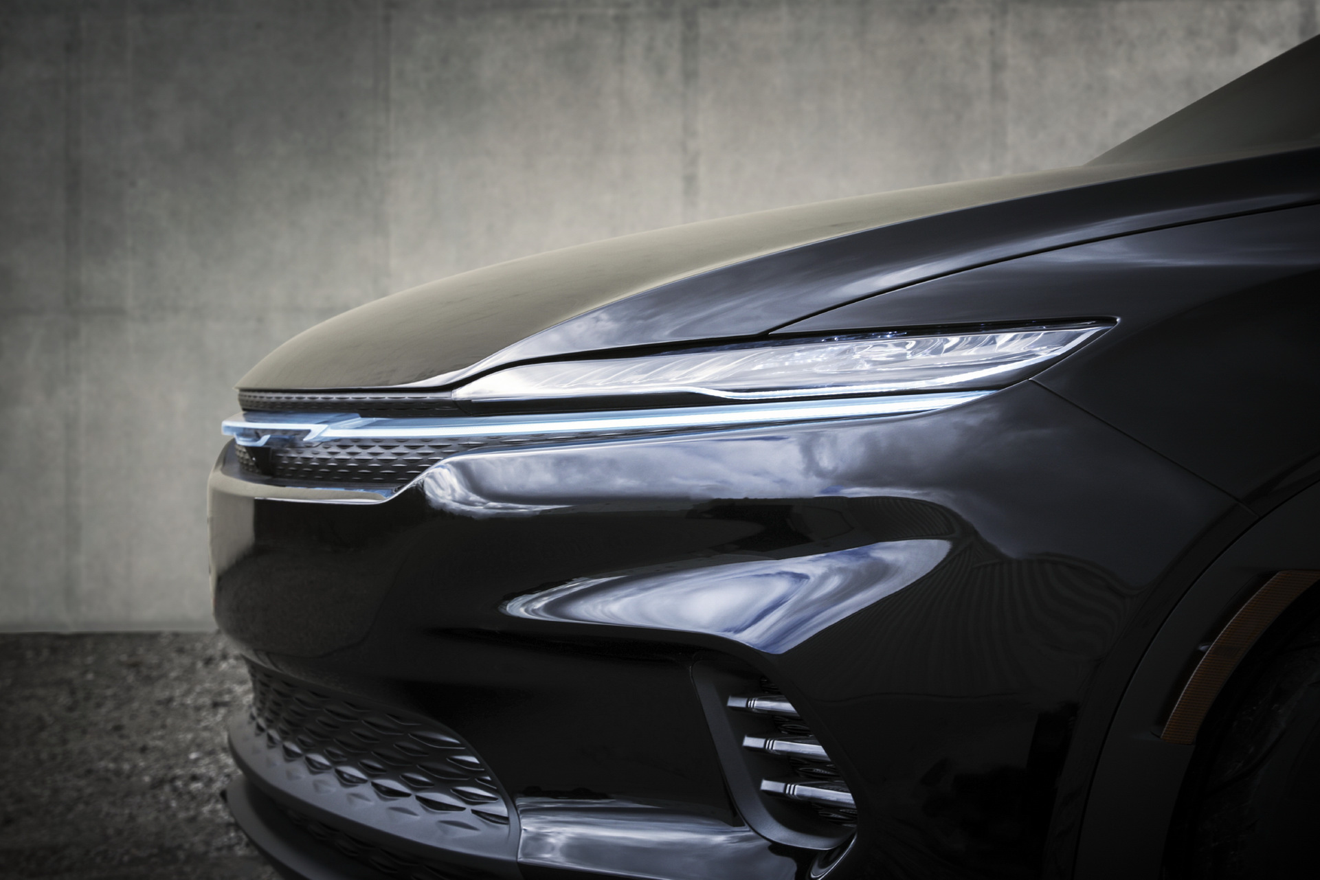 The Chrysler Airflow Graphite Concept Hopes To Signal A Bright Electric Future