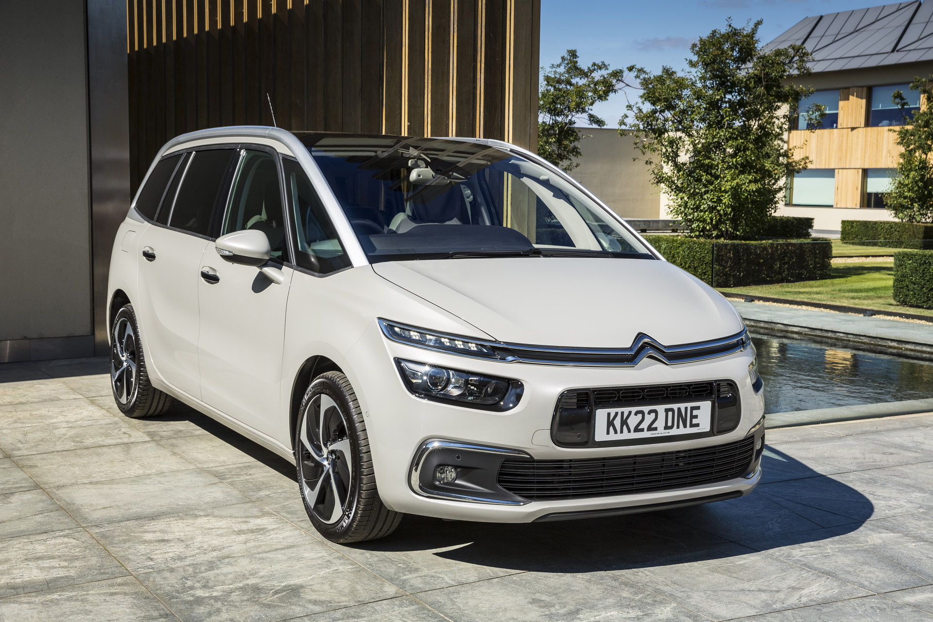 Citroën Grand C4 SpaceTourer Dropped From The Range As The Last Traditional MPV