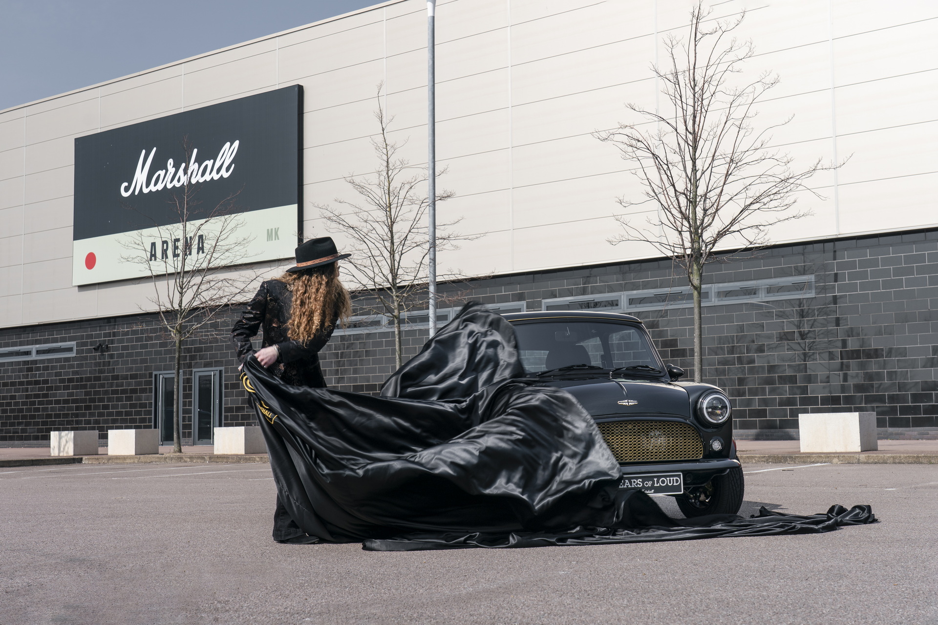 DBA Mini Remastered Marshall Edition Comes With An Amp In The Trunk