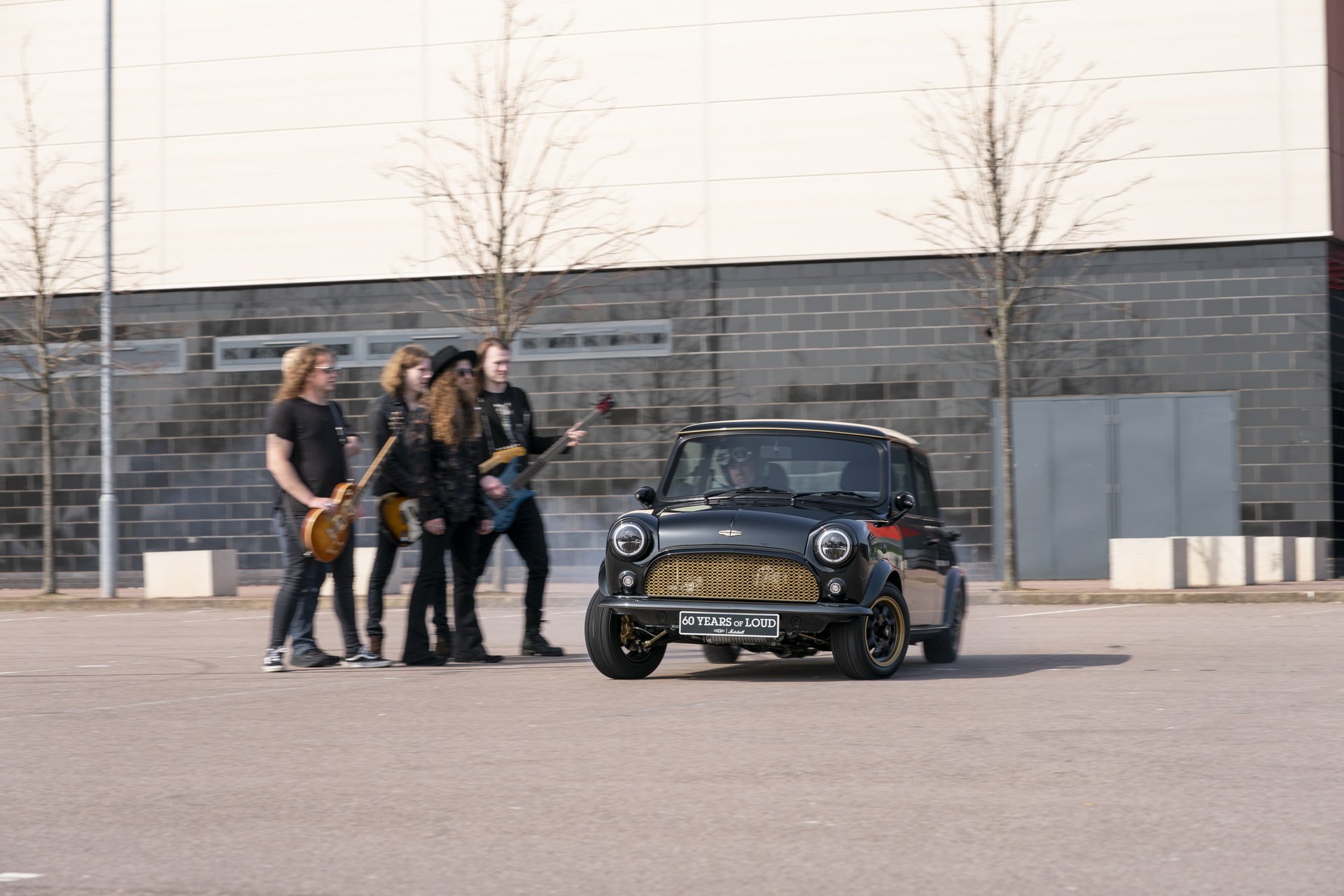 DBA Mini Remastered Marshall Edition Comes With An Amp In The Trunk