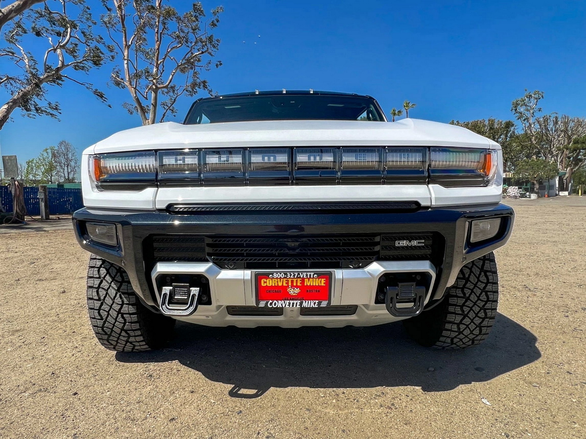 A GMC Hummer EV With 800 Miles Sold For A Whopping $275,000 On BaT